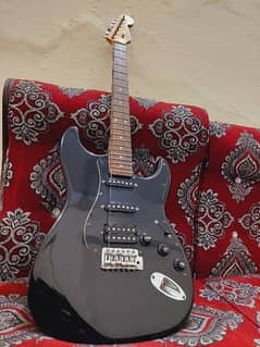 electric guitar with bag, new strings set and pick