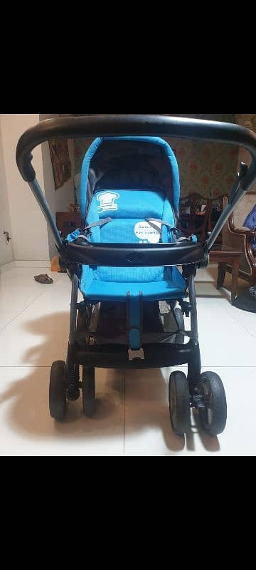 imported pram for sale in excellent condition 0