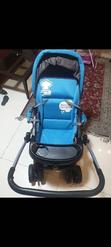 imported pram for sale in excellent condition 3