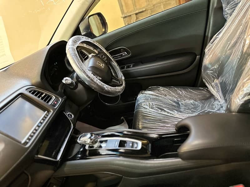 Honda Vezel 2019 Z Pkg 4 Grade 2024 Fresh Import 2018 vezal  2020 2