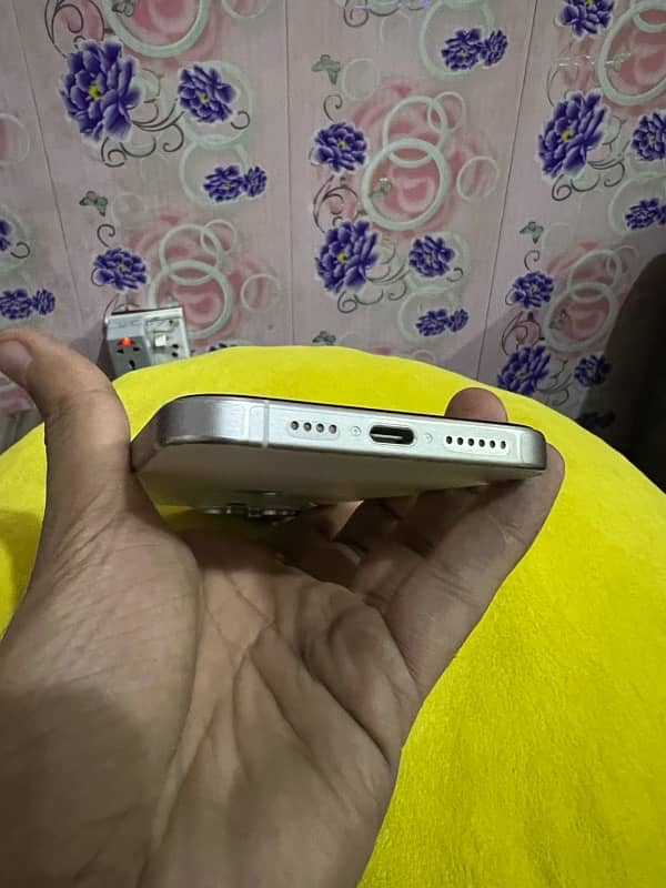 iphone 15 Pro Max ( Non Pta ) 3