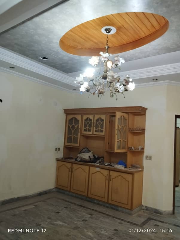 5 MARLA MARBLE HOUSE FOR SALE IN JOHAR TOWN NEAR ALLAH HO CHOWK 7