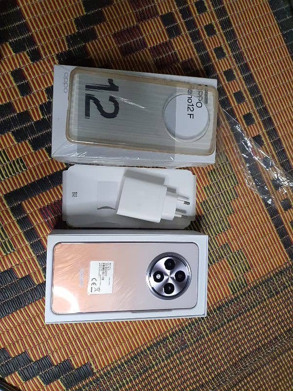 OPPO Reno 12F 10.10 condition 8 256 box charger 0