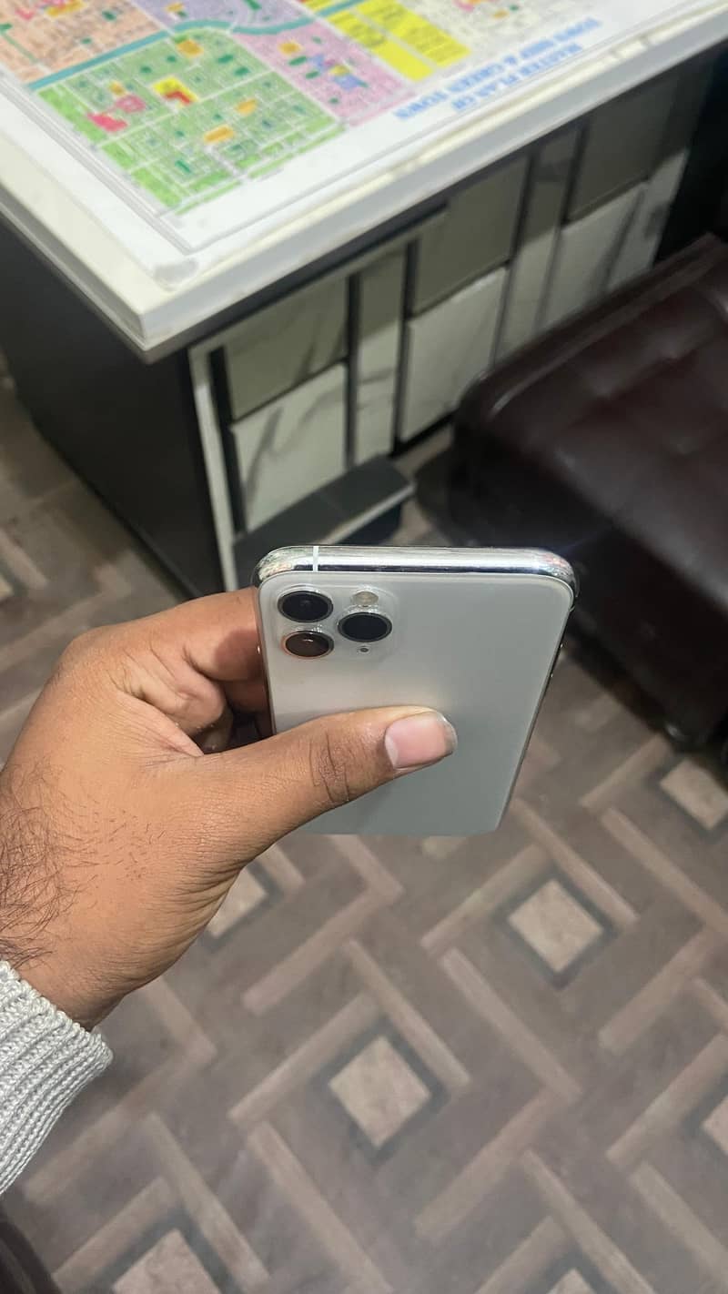 iphone 11 pro 256 pta approved 3