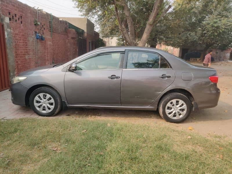 Toyota Corolla GLI 2012 5