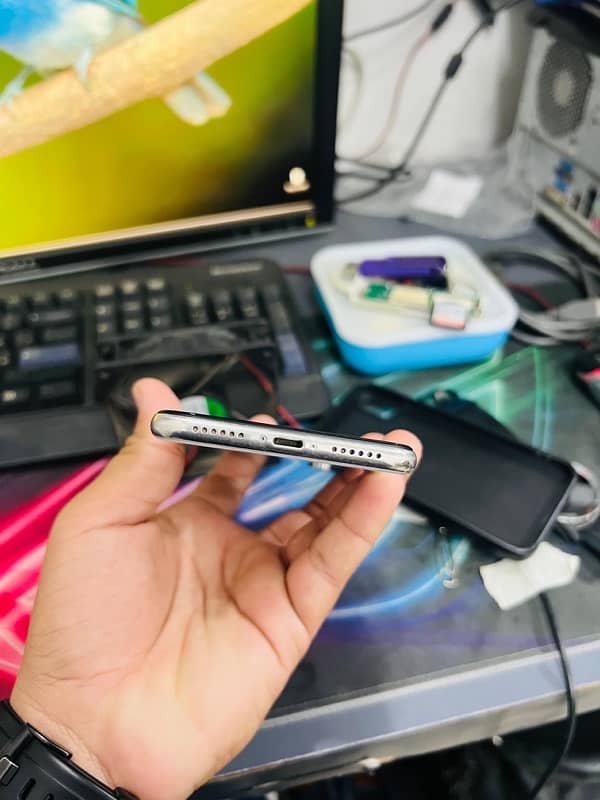 Iphone X pta Aproved 5