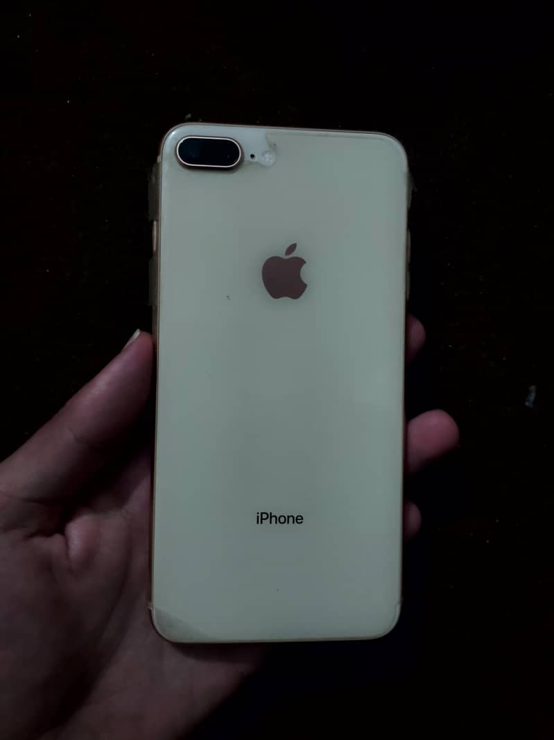 8+ 256gb . golden color 1