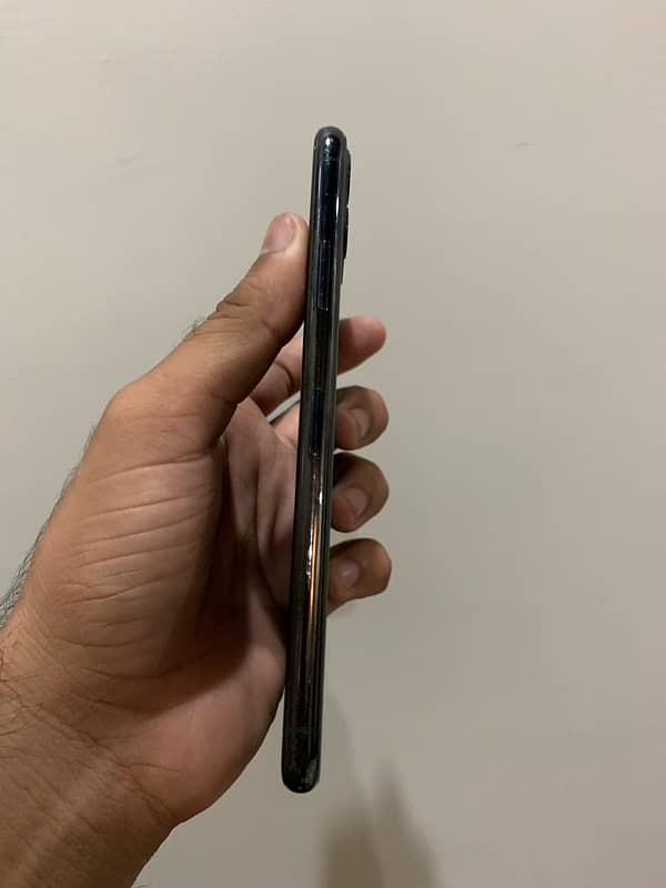 Iphone 11 pro max 256 Pta approved 10