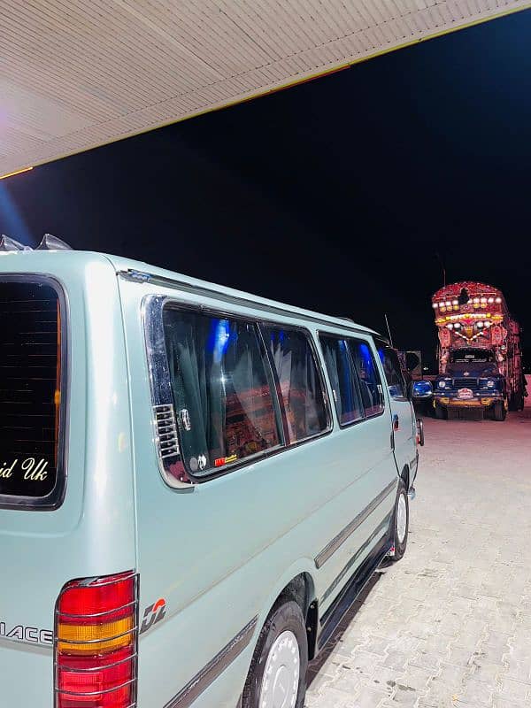 Toyota Hiace 1995 2