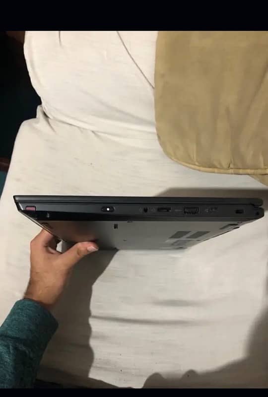 Lenovo Thinkpad L380 Yoga 7