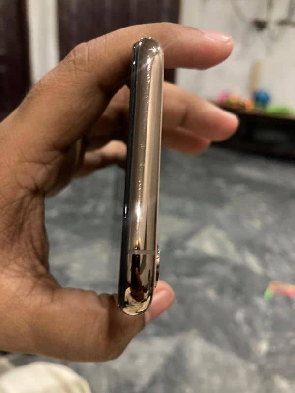 iphone XS (256gb)Pta Approved 4