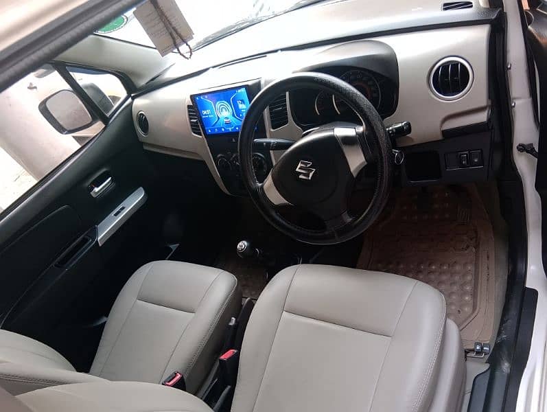 Suzuki Wagon R 2018 9