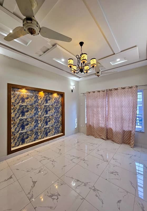 7 Marlas Tile Flooring Upper With Servant Quarter Near Punjab Cash & Carry G-13/3 2