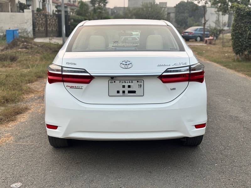 Toyota Corolla Altis 1.6 2