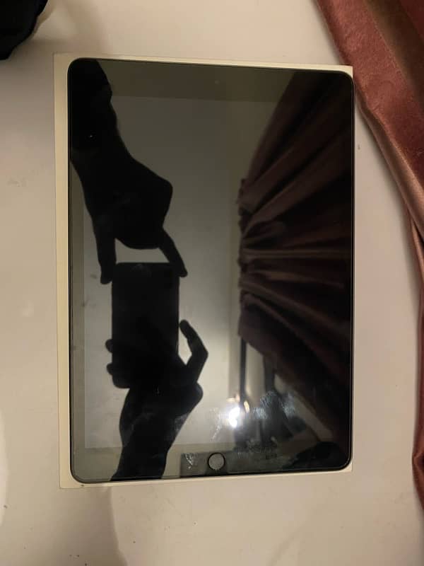 Apple iPad 9th Generation | 2022 | 64Gb | Space Gray 4