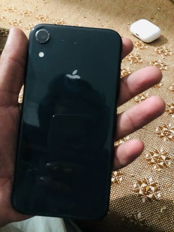 iphone xr 128 non PTA 2