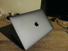 MacBook Pro 13 inch 2020 M1 8/256