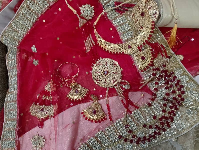 Fancy bridal dress in Sale 10