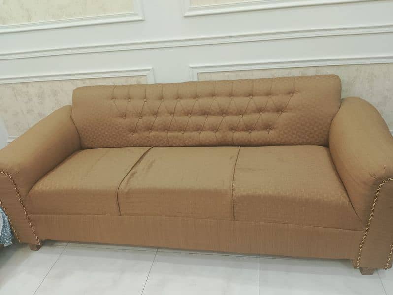 10 seater sofa set new condition urgent for sale 0