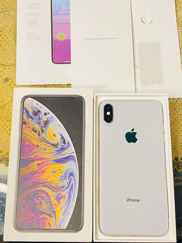 iphone xsmax. . . registered 6