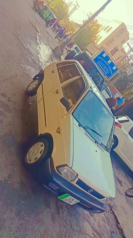 Suzuki Mehran VXR 05 last ki hai, andar say genuine hai,vvip fmly car 2