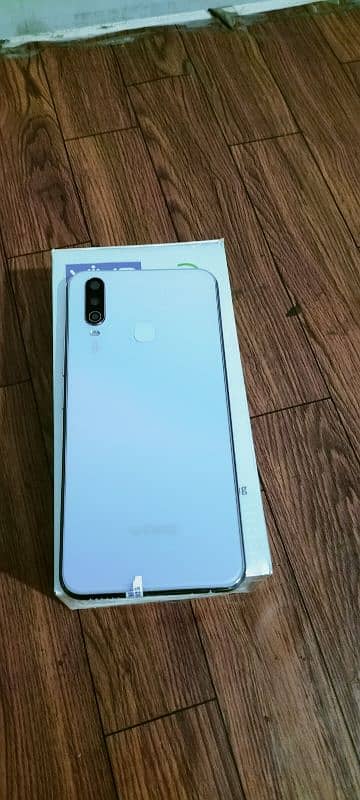 vivo y17 complete Saman he 10by10 condition he 0