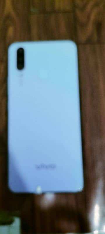 vivo y17 complete Saman he 10by10 condition he 7