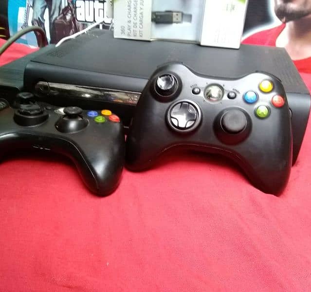 Xbox 360 . . 35 games install hn argunt sell 1