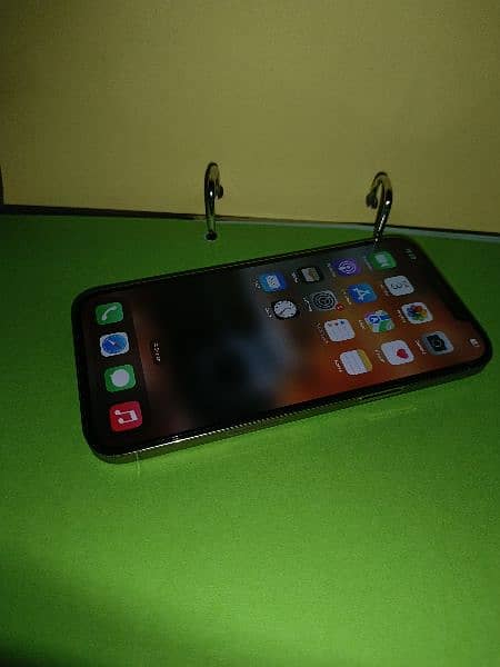 Iphone 12 pro max 6