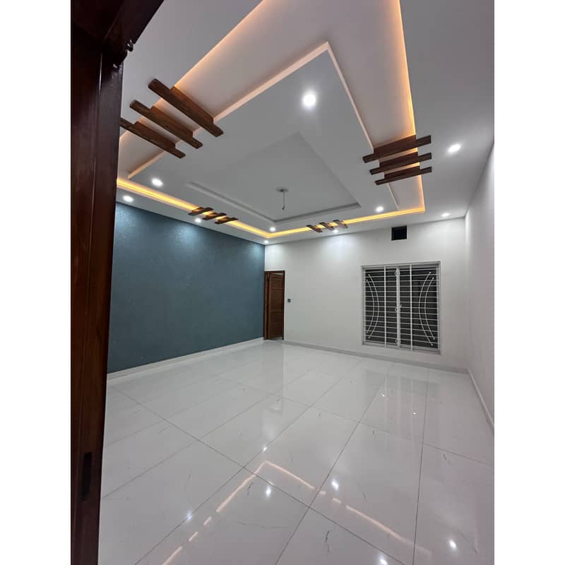 8.5 Marla House For Sale Brand New Near PIA Road 0