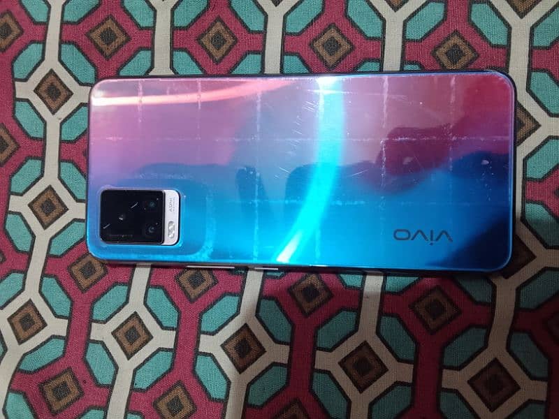 Vivo v20 8/128 2