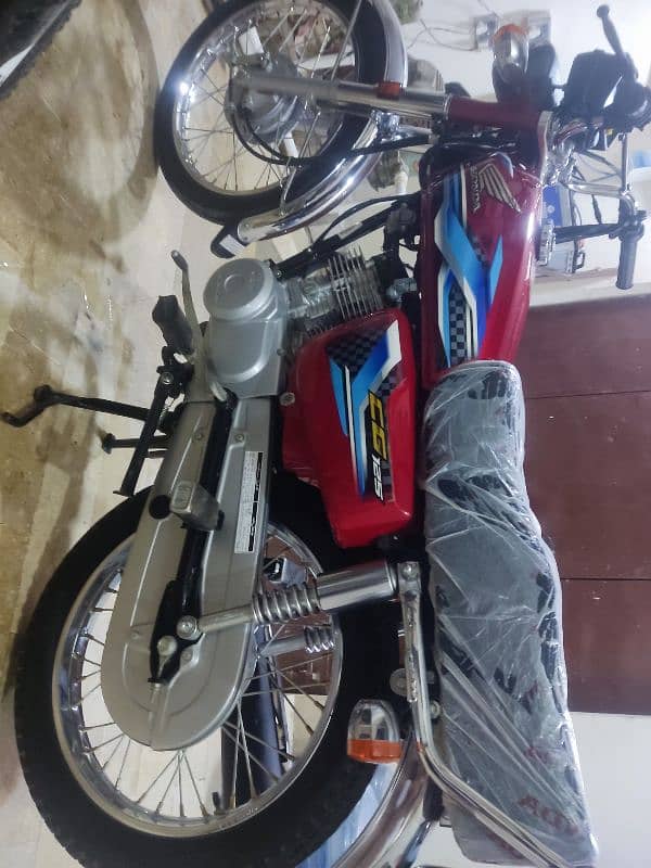 Honda 125 model 2024 10 by 10 condition 2