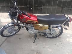 Honda 125 self start gold