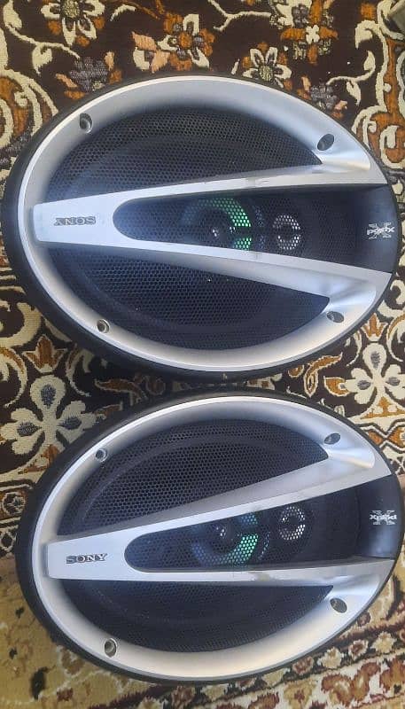 original Sony speakers + Mp3 CD player 0