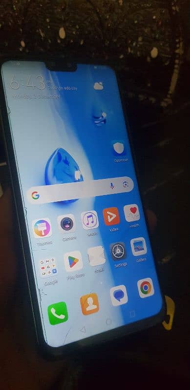 Huawei y9 2019 pta aproved. 4/64. Read add ist. low price 4