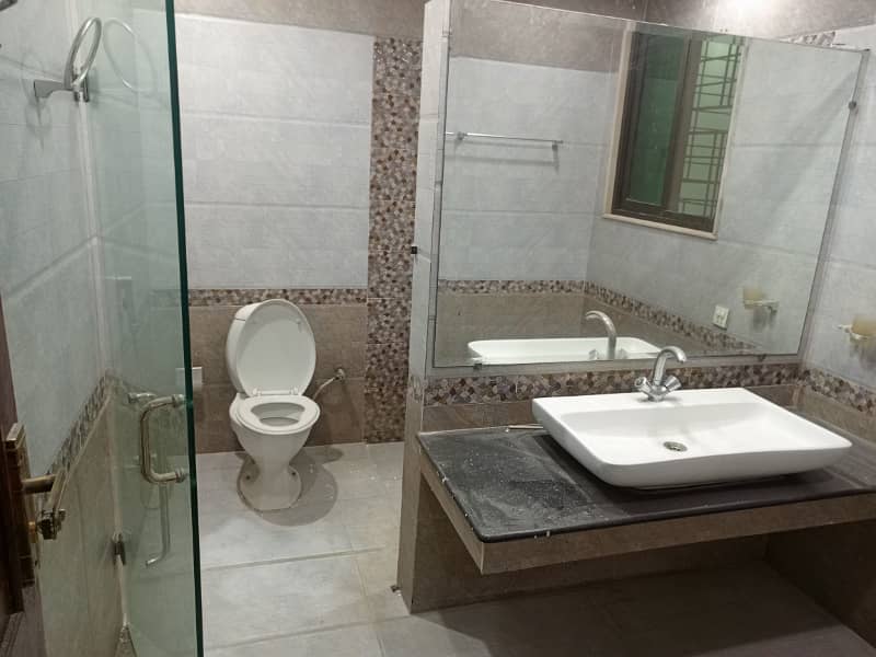 1 kanal beautiful uper portion for rent at the prime location of Johar town 9