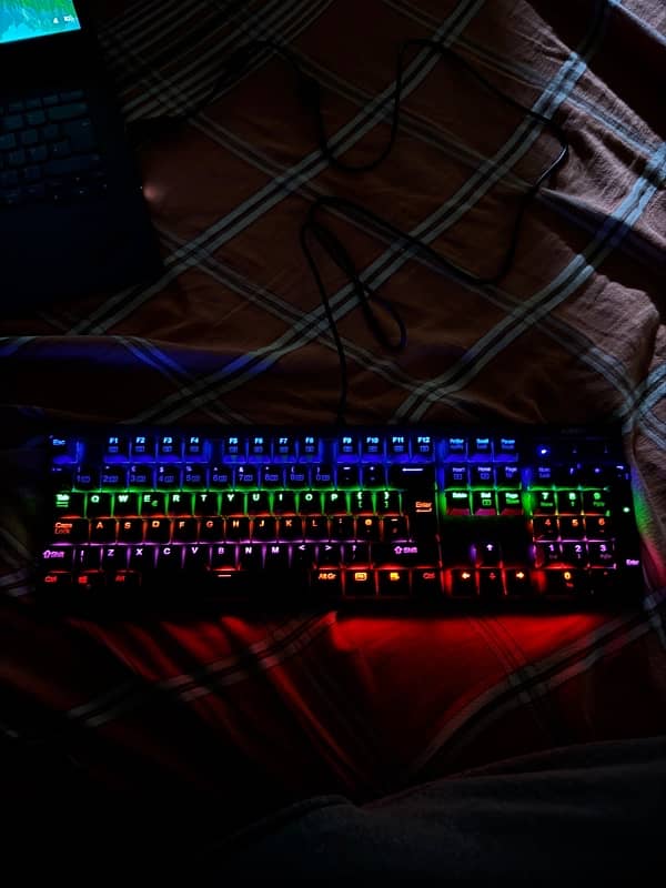 mechanical keyboard 4