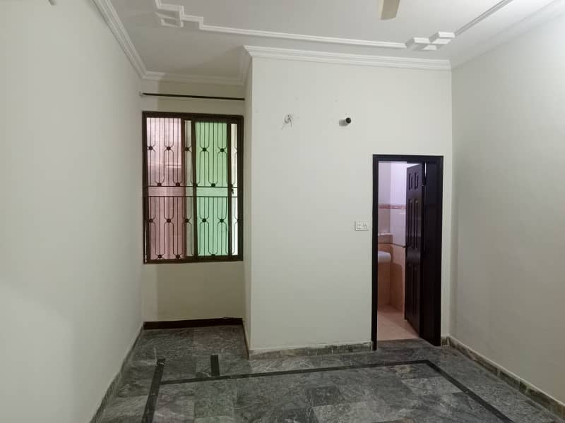 1 kanal beautiful house for rent at the prime location of Johar town 5