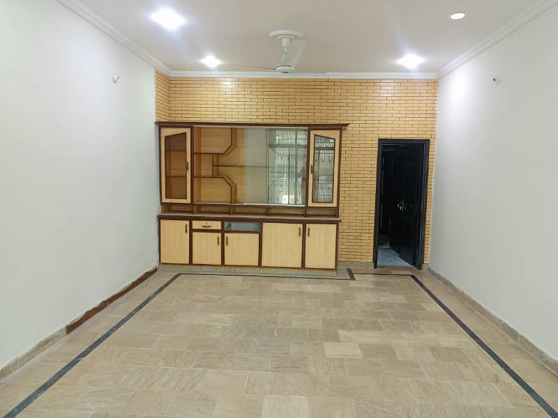 1 kanal beautiful house for rent at the prime location of Johar town 14