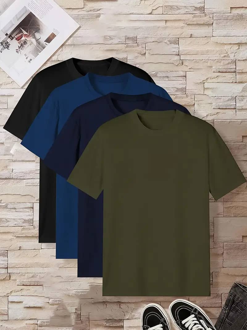 4 Pcs Of Men's Simple Style Casual Solid Color Tees 3