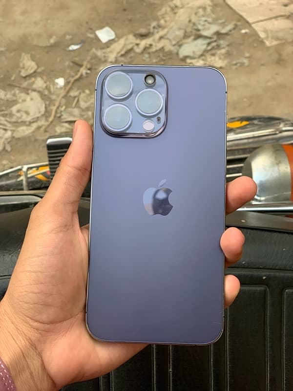 IPhone 14 Pro Max 0