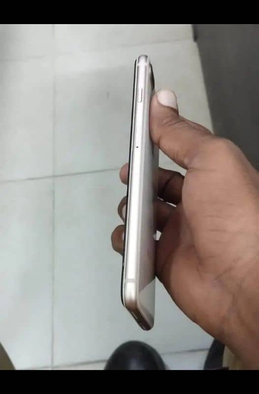 IPHONE 8 plus NON PTA 256 gb 3