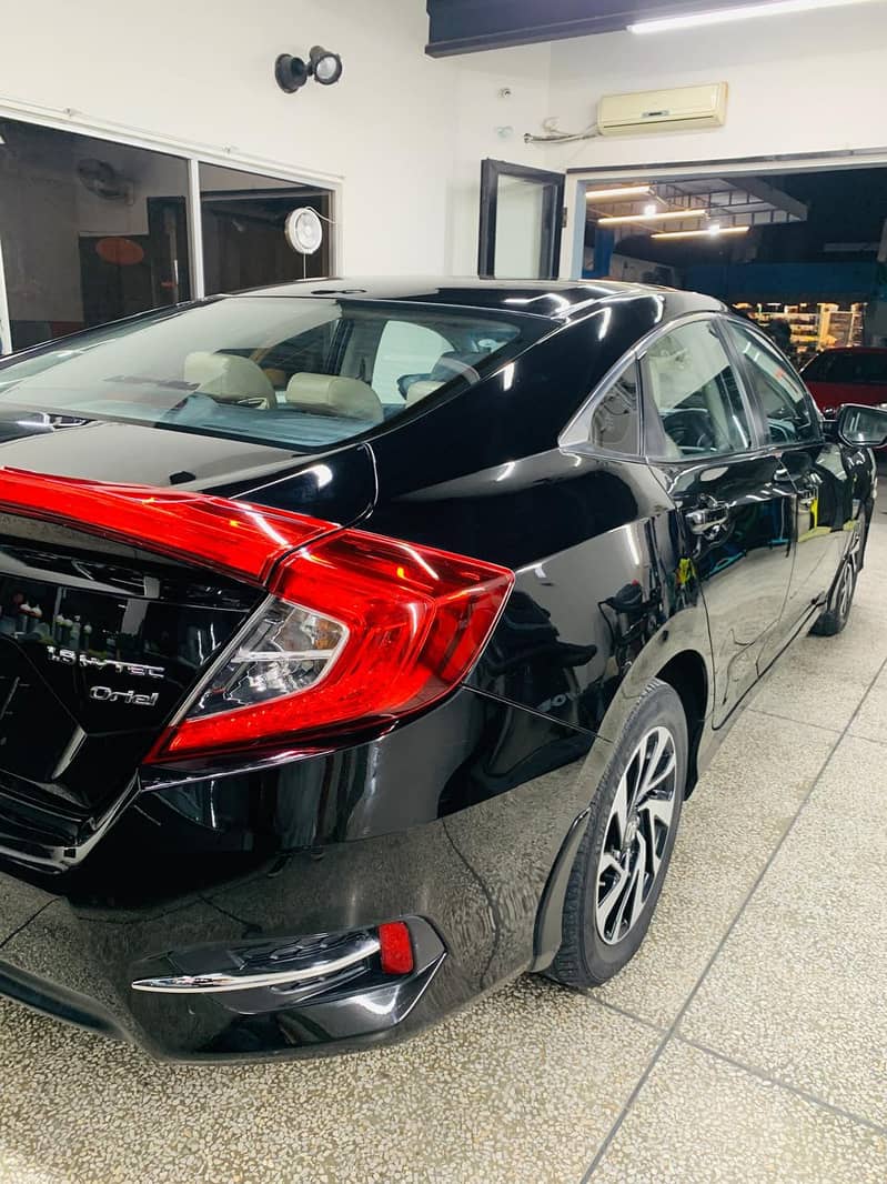 Honda Civic VTi 2018 2018 4