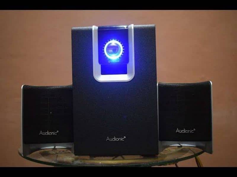 audionic woofee 0