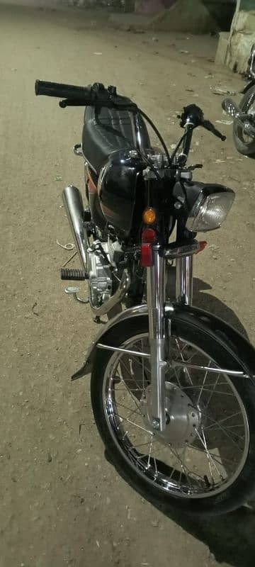 Honda CG 125 2010 Model Karachi number 2