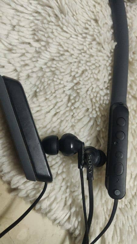 sony original wireless neckband mdr-xb70bt 0