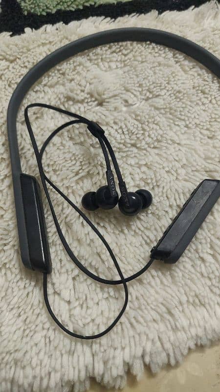 sony original wireless neckband mdr-xb70bt 2