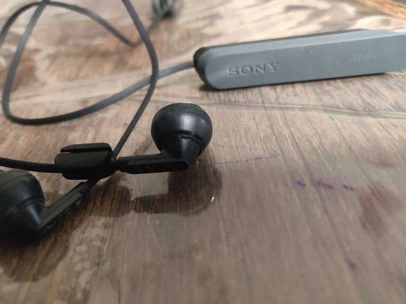 sony original wireless neckband mdr-xb70bt 5