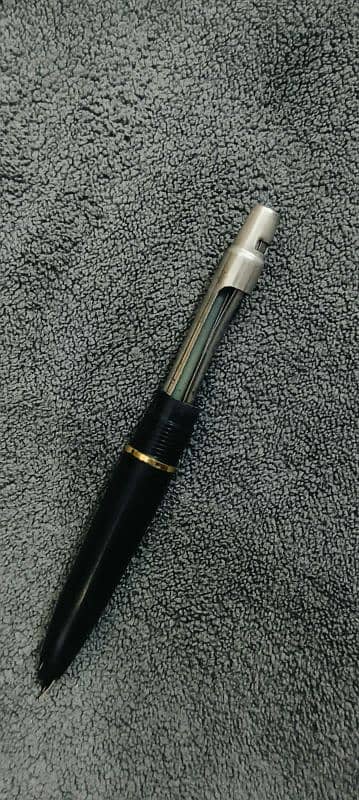 Sheaffer Chrome Barrel Fountain Pen with 14K Triumph Gold M Nib 5