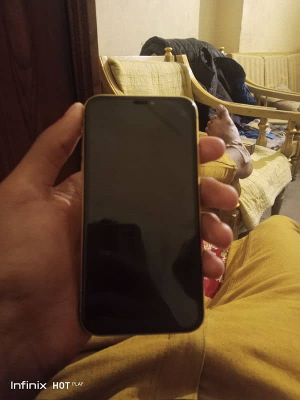 iphone XR panel chayan hai sirf aur koi masla nahi hai 3